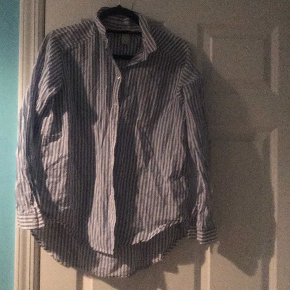 H&M button up stripe top